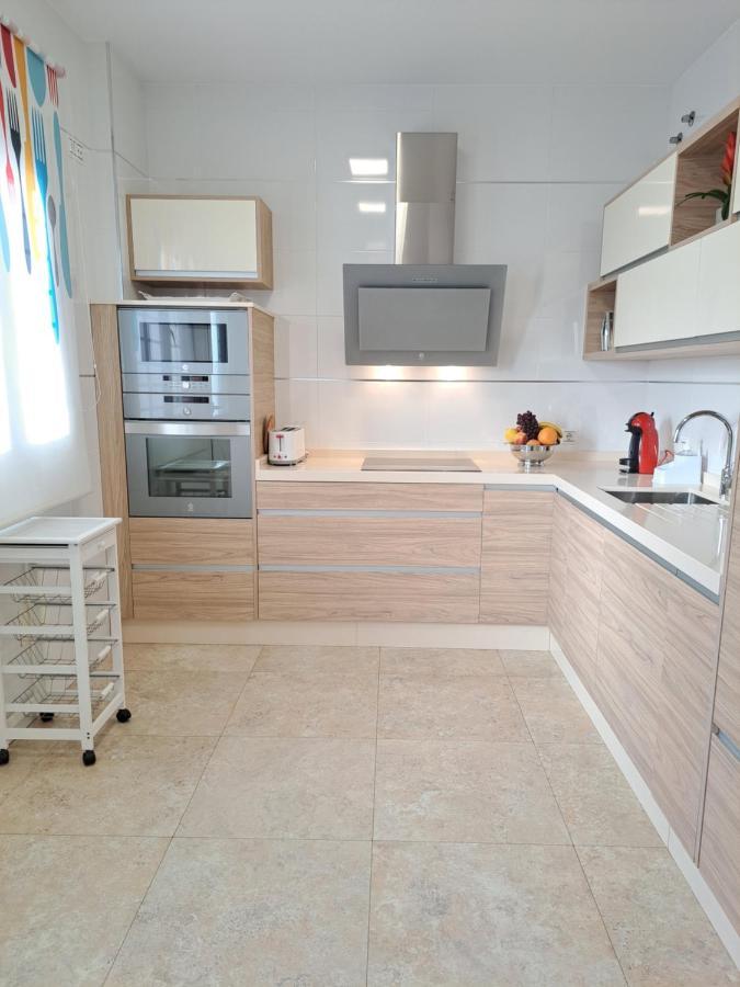 מאלגה Villa Las Tres J מראה חיצוני תמונה