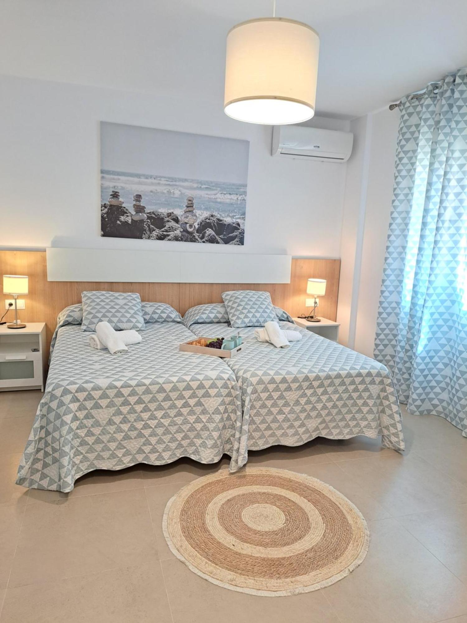 מאלגה Villa Las Tres J מראה חיצוני תמונה